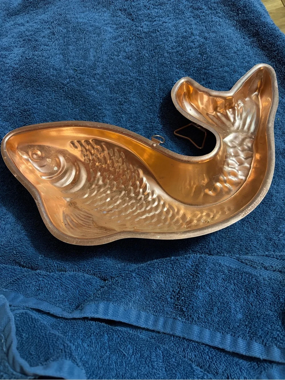 Copper Fish Mold Wall Decor - Copper Finish